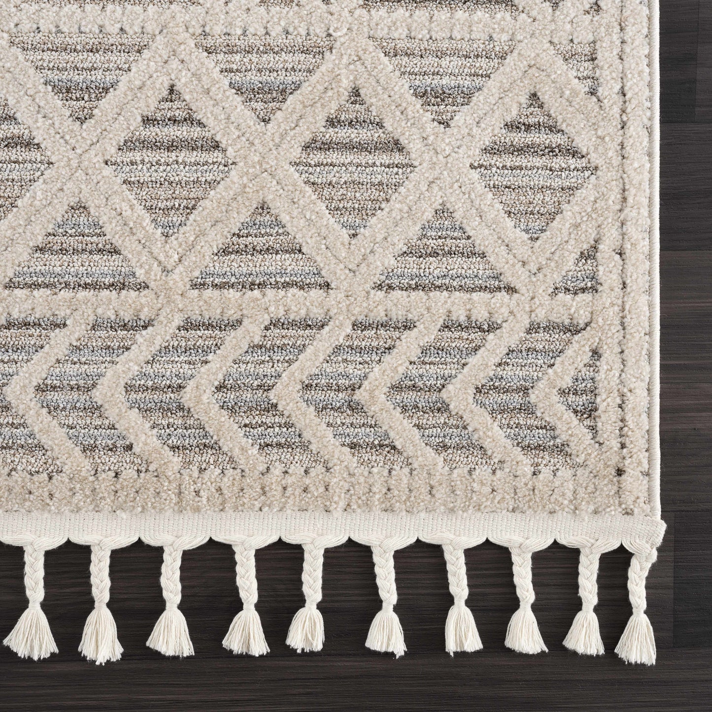Magnolia Embossed Beige 2301 Area Rug - Clearance