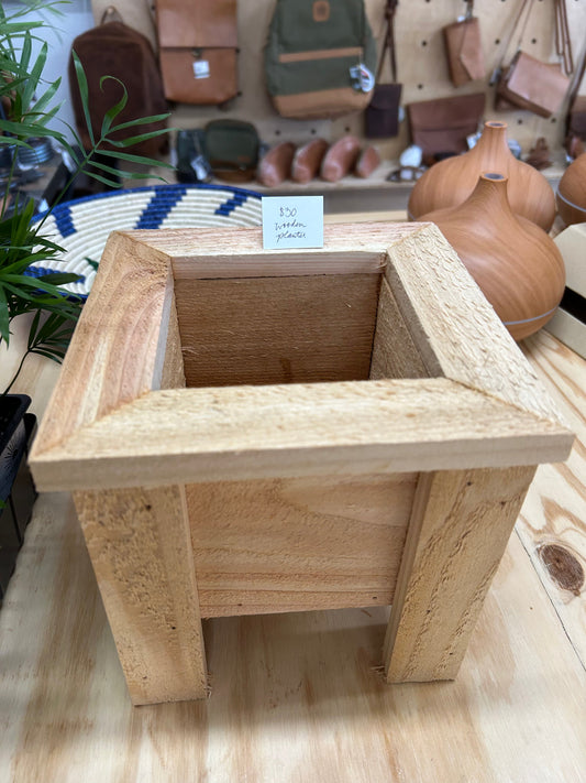 wood planter